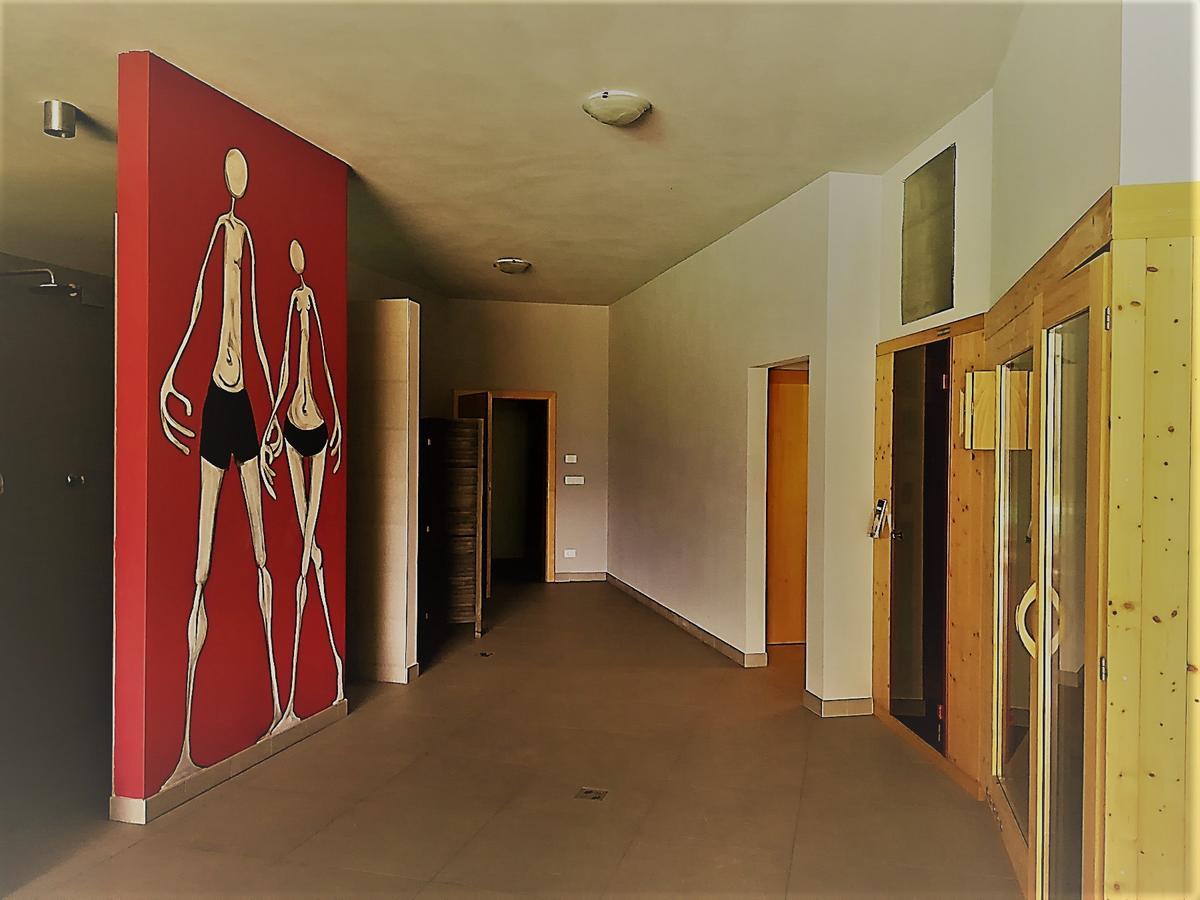 Pension Apartments Klotznerhof Schenna Bagian luar foto